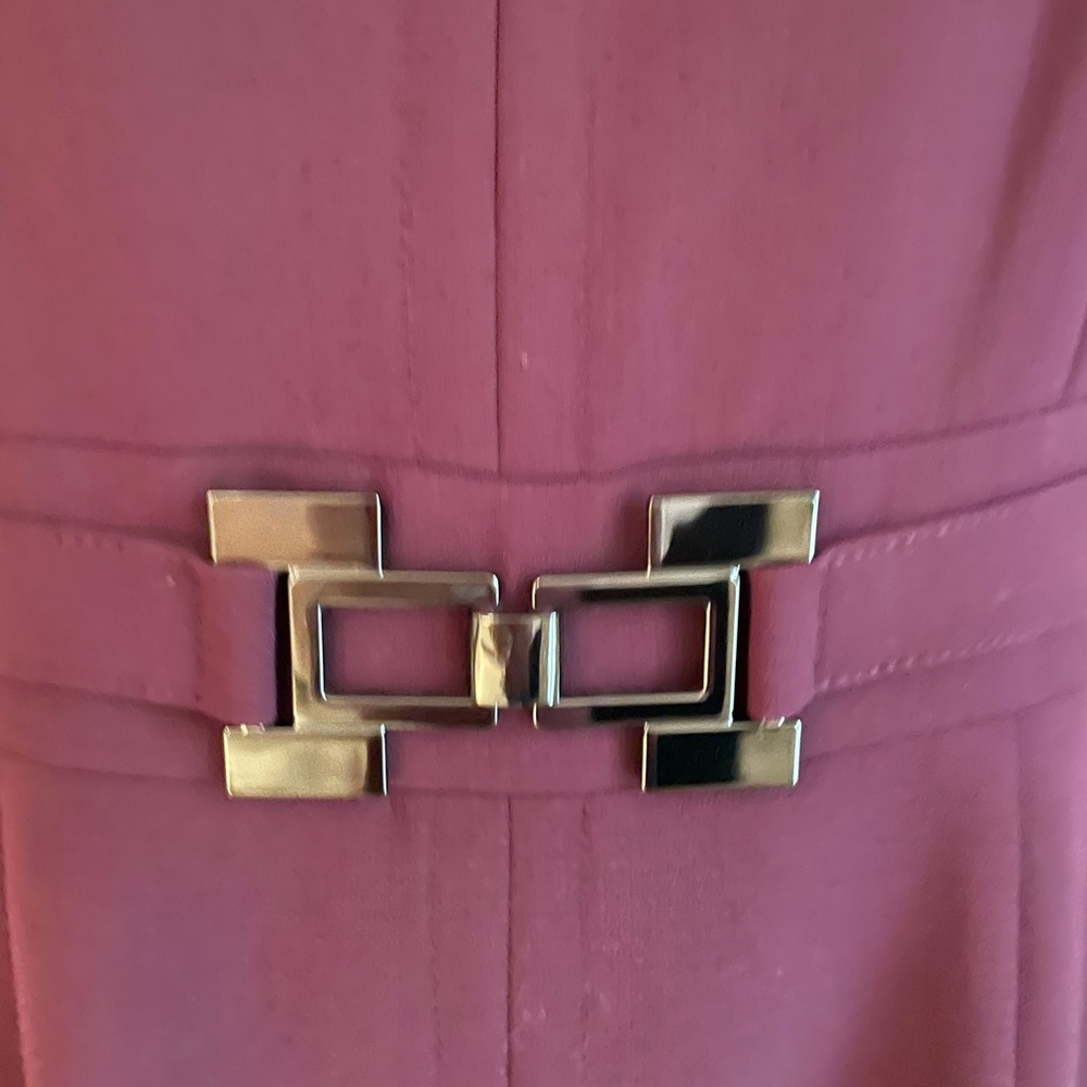 Tahari by Arthur Levine Short Sleeve Dress - Picture 2 of 7